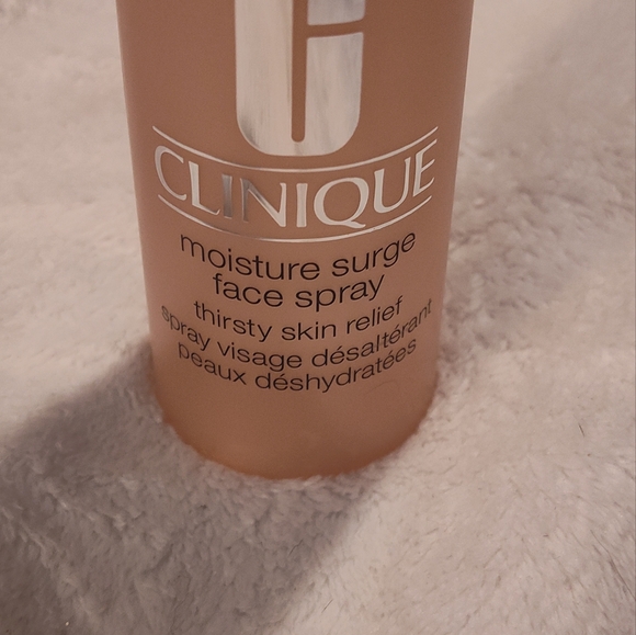 NEW!! CLINIQUE Moisture Surge Face Spray 4.2oz - Picture 4 of 7